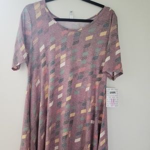 Lularoe Perfect tee